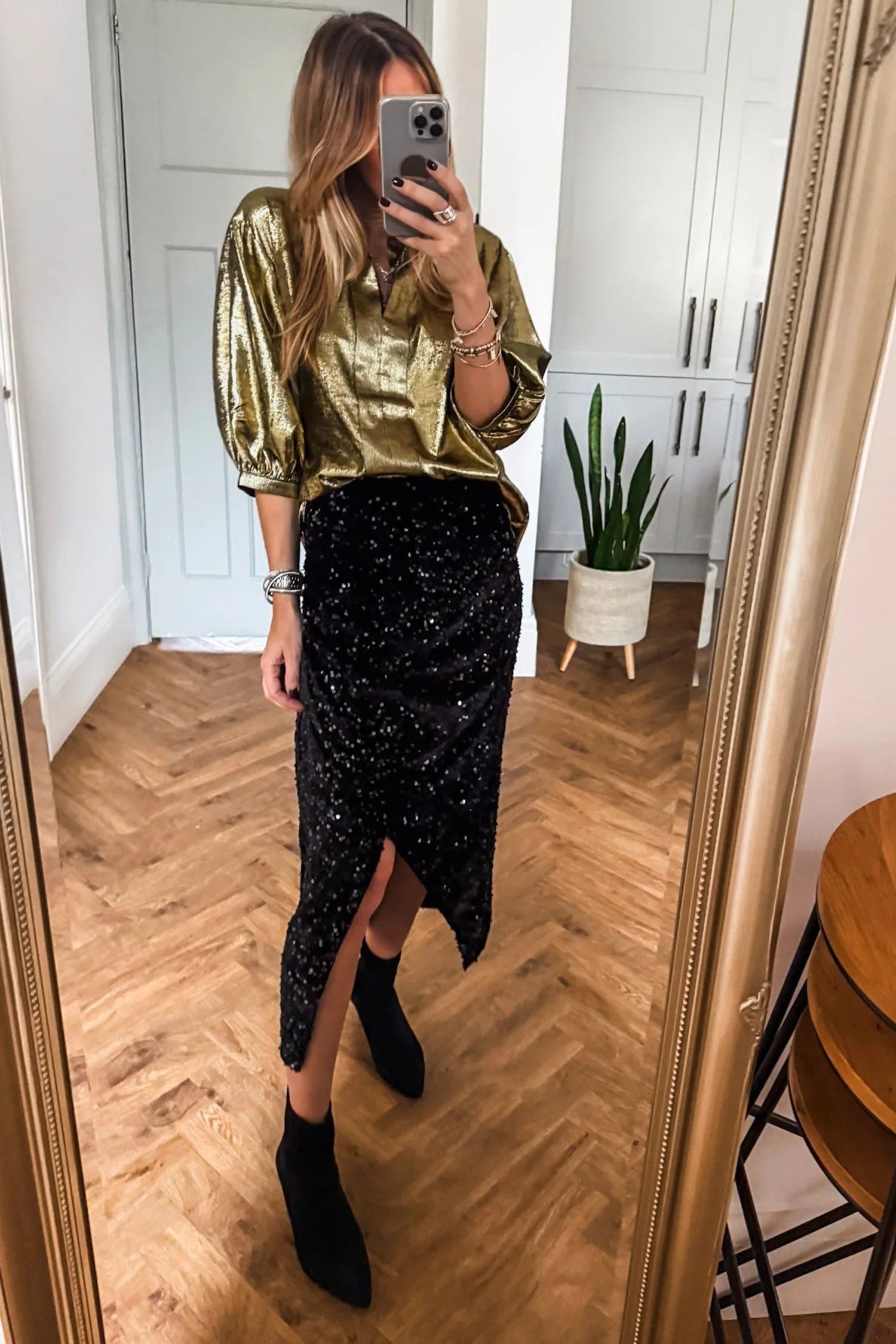 Metallic Half Split Neck Sleeve Blouse