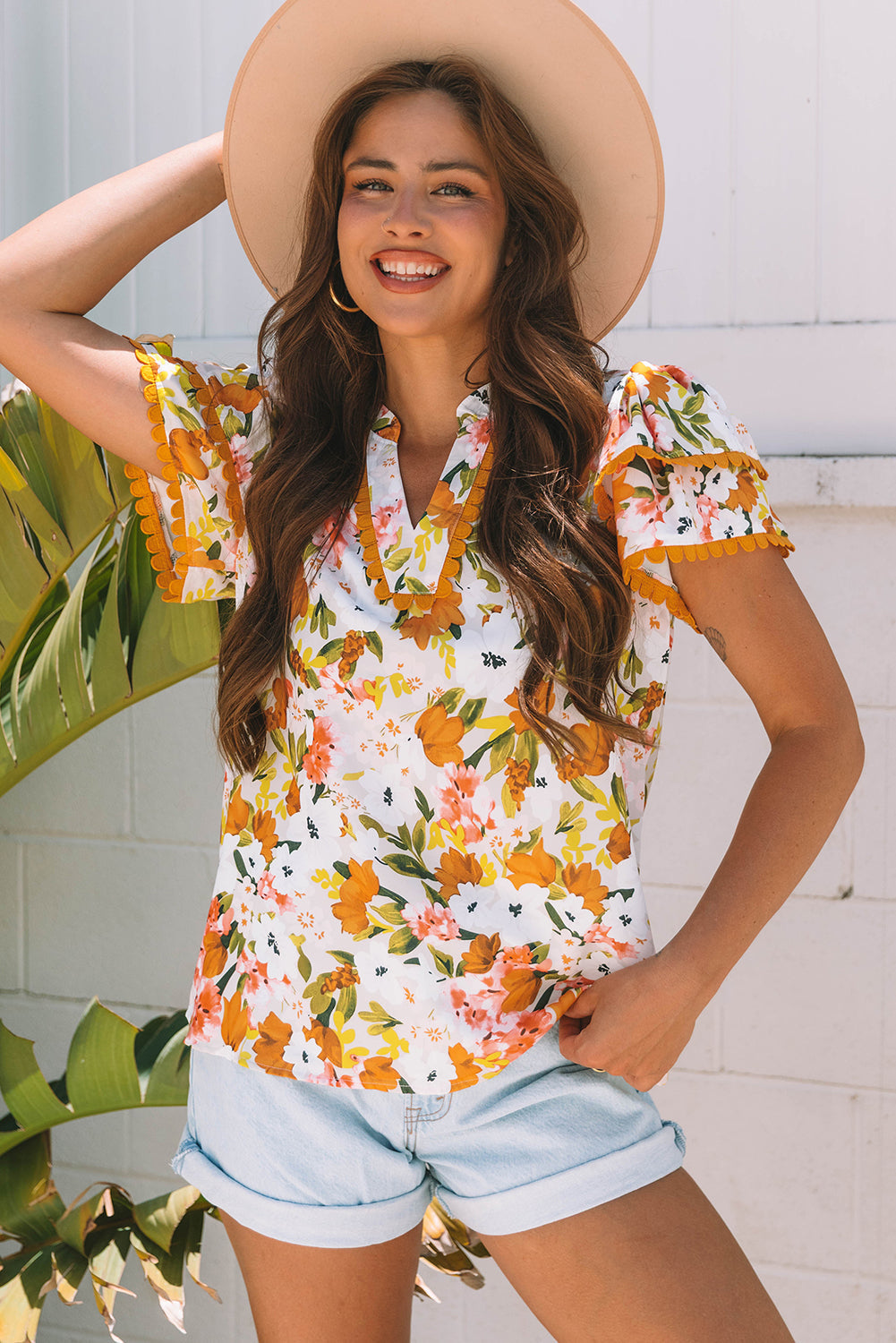 V-Neck Scalloped Ruffled Scalloped Short-Sleeved Floral Blouse