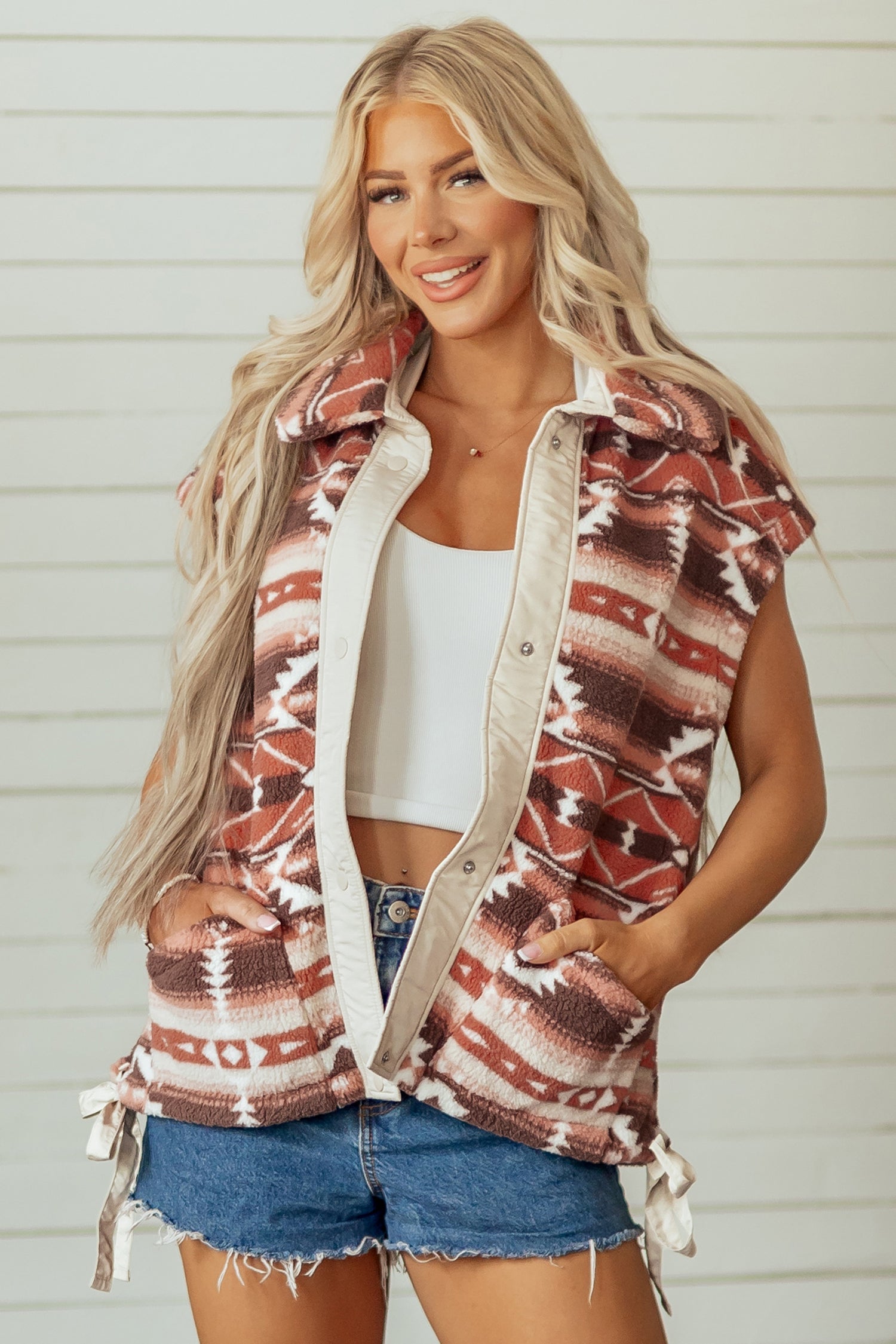 Fleece Geometric Print Metal Button Placket Shift Silhouette Vest in Multicolour