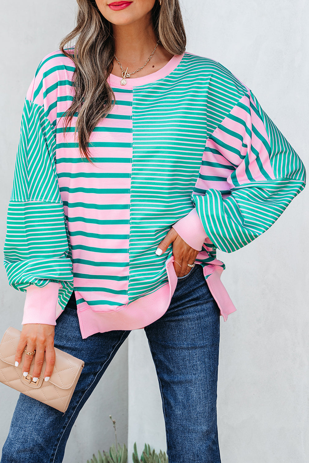 Colorblock Mix Pattern Patchwork Side Slit Baggy Sweatshirt