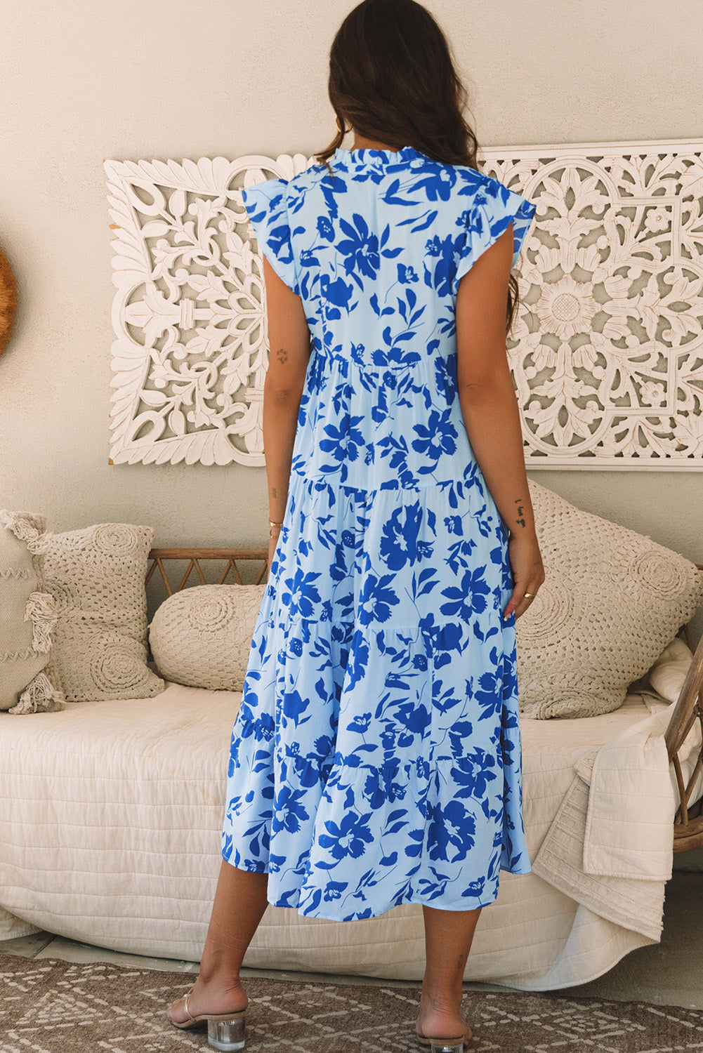 Maxi Dress: Floral-Print Pattern Flutter-Sleeve