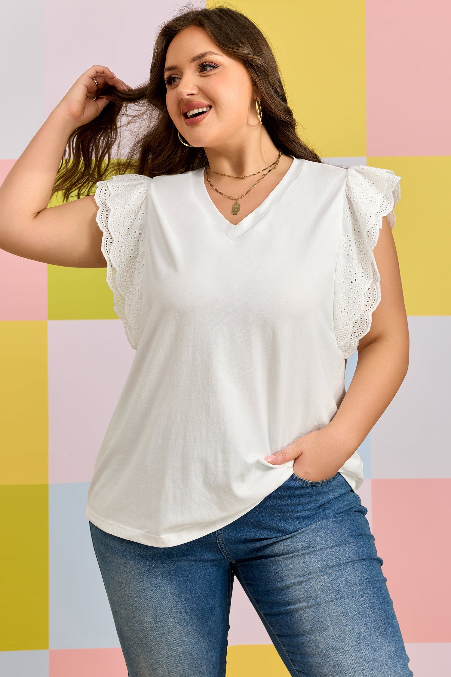 Eyelet Crochet Splicing Short-Sleeved Plus Size Tee in White