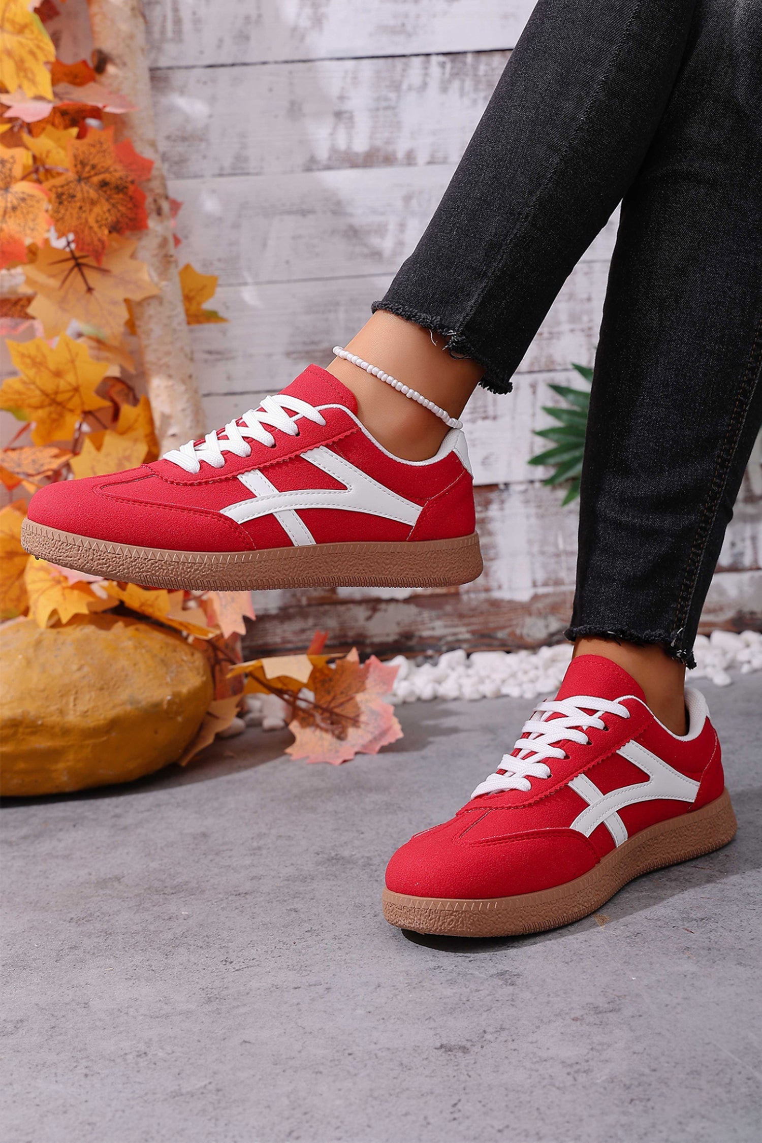 Contrast Faux Suede Patchwork Detail Lace Up Flat Sneakers in Red