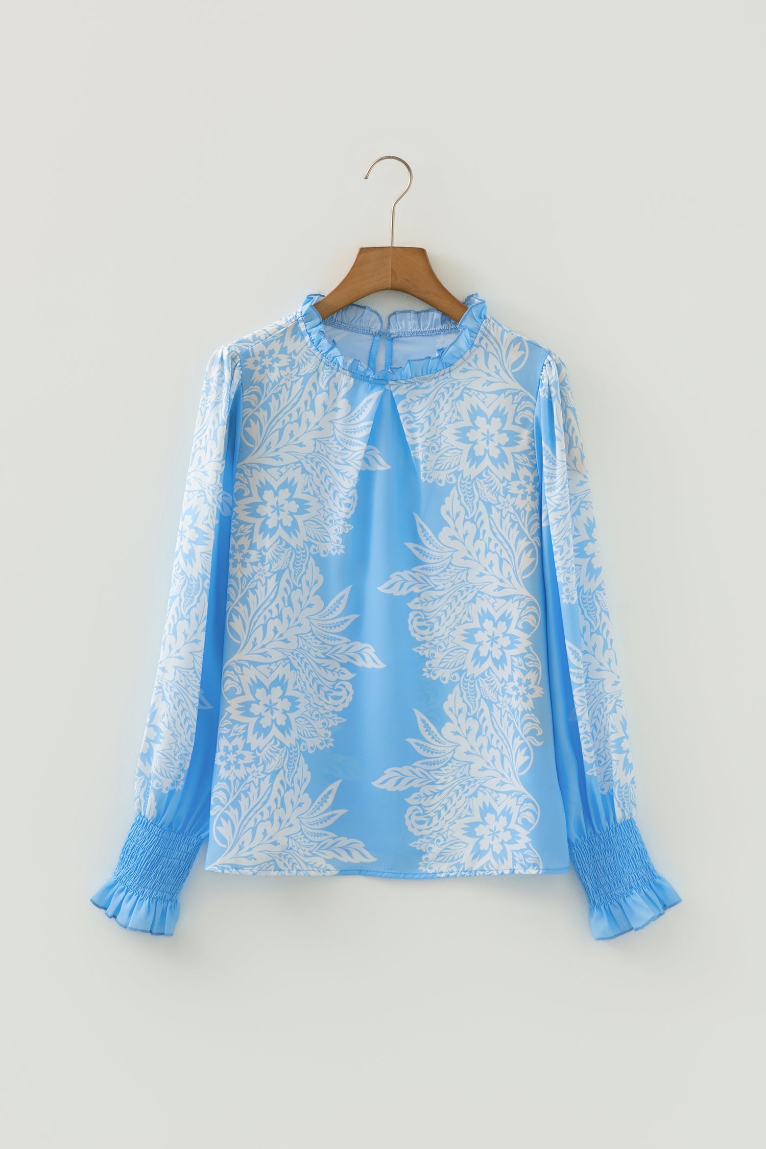 Ruffled Sleeve Collar Puff Flower Blouse
