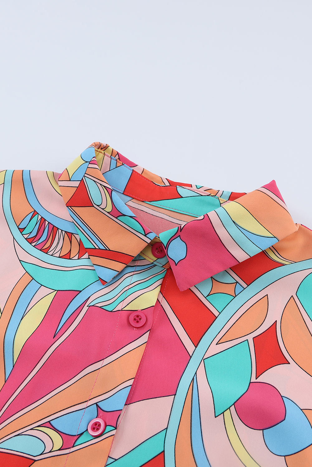 Women's Shirt Featuring Loose Abstract Half Balloon Sleeve