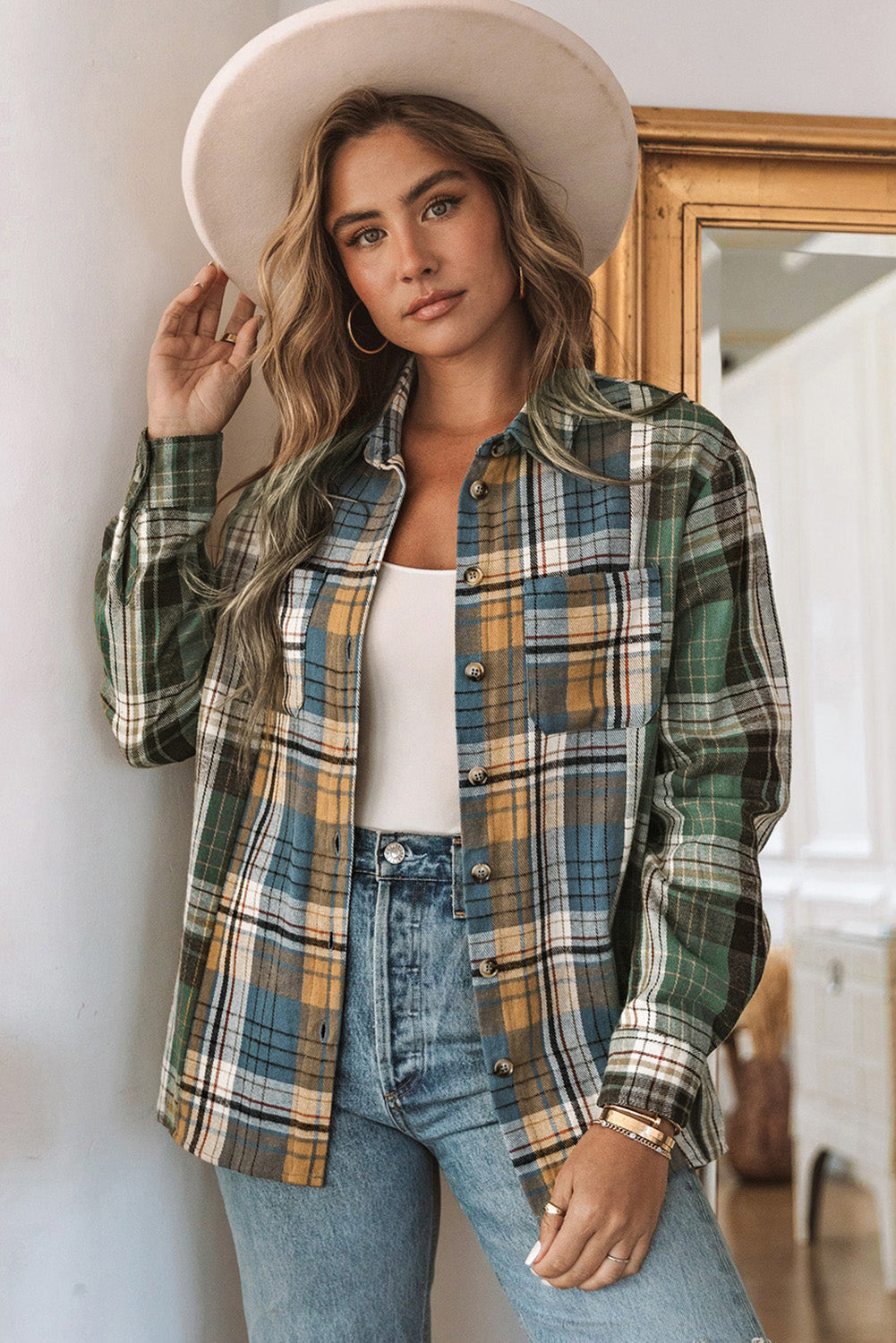 Shacket for Women Chest-Pocket Detail Button Up Plaid