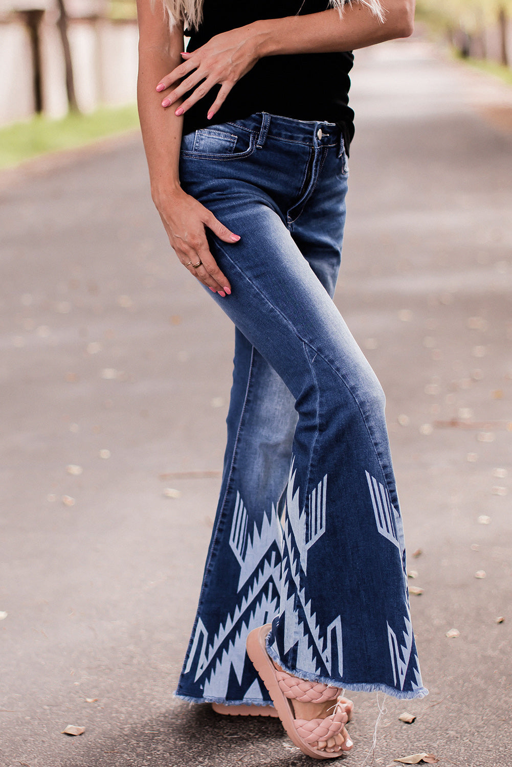 Women's Flare Jeans with Western Pattern High-Rise Rise
