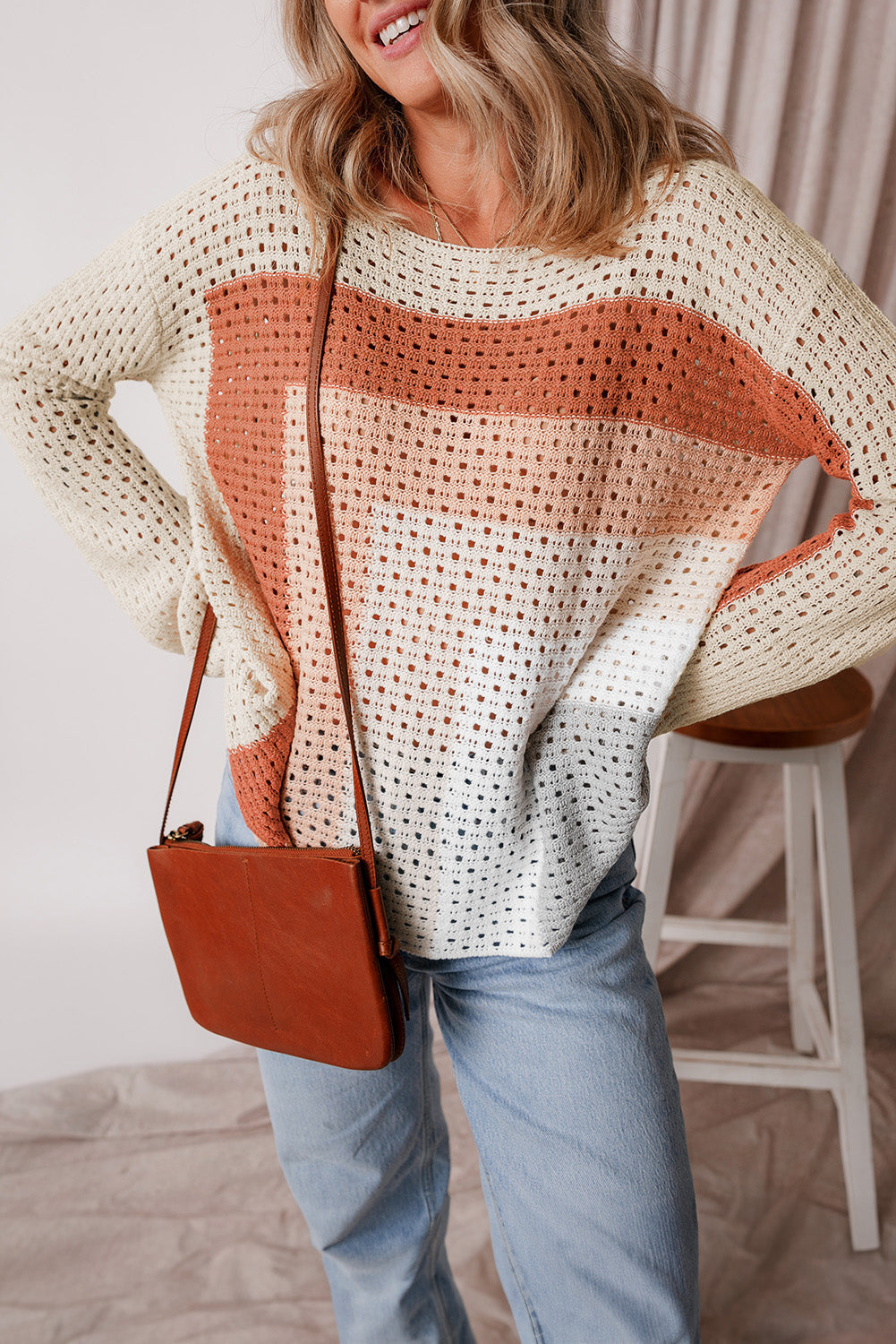 Pull ample en tricot pointelle color block