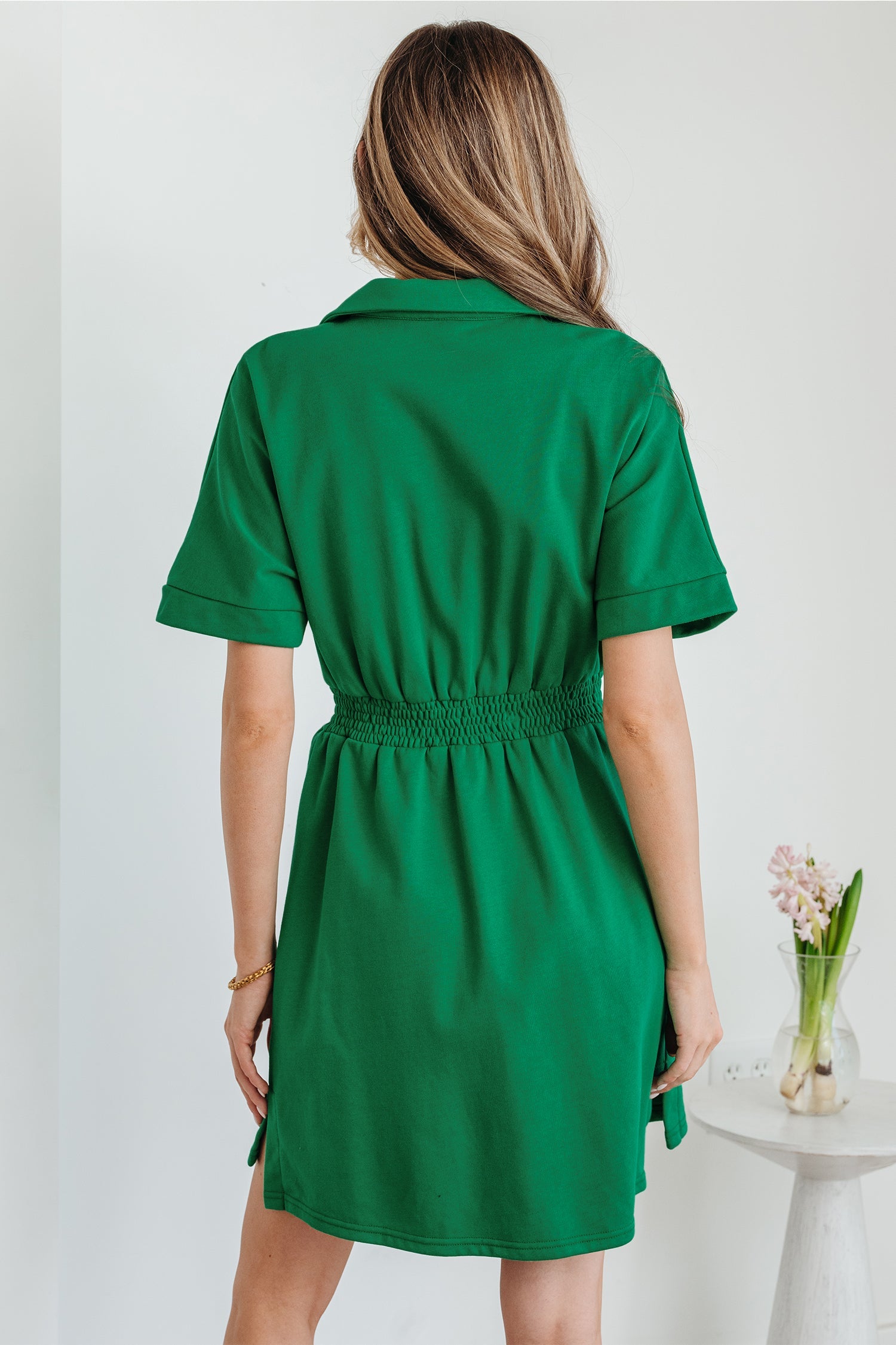 Half Zip Elastic Waist Short-Sleeved Mini Dress in Green