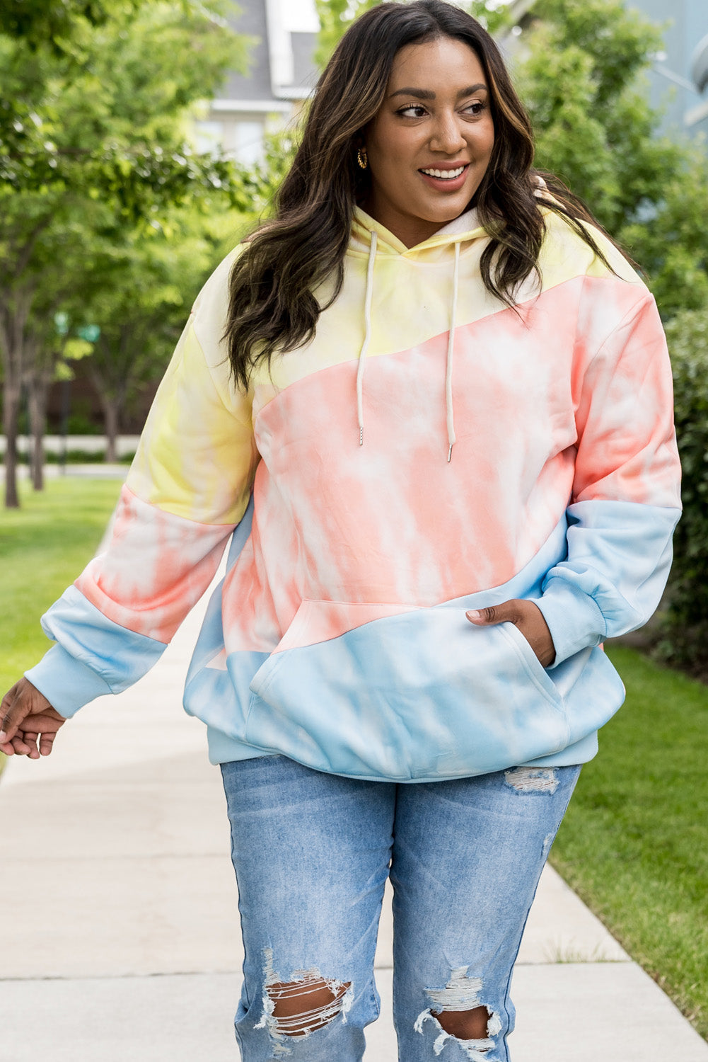 Sweat à Capuche Colorblock avec Poche Kangourou Grande Taille