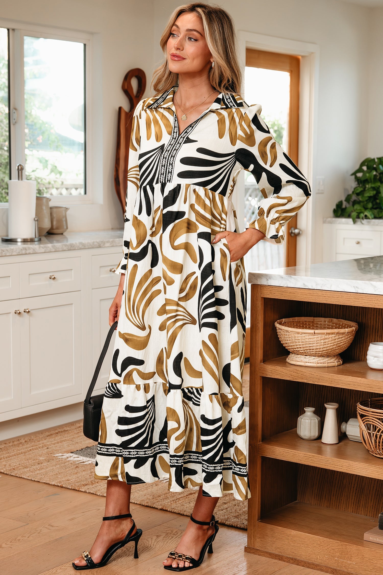 Printed Contrast Tropical Contrast Trim Neck Long-Sleeved Ruffle Hem Dress