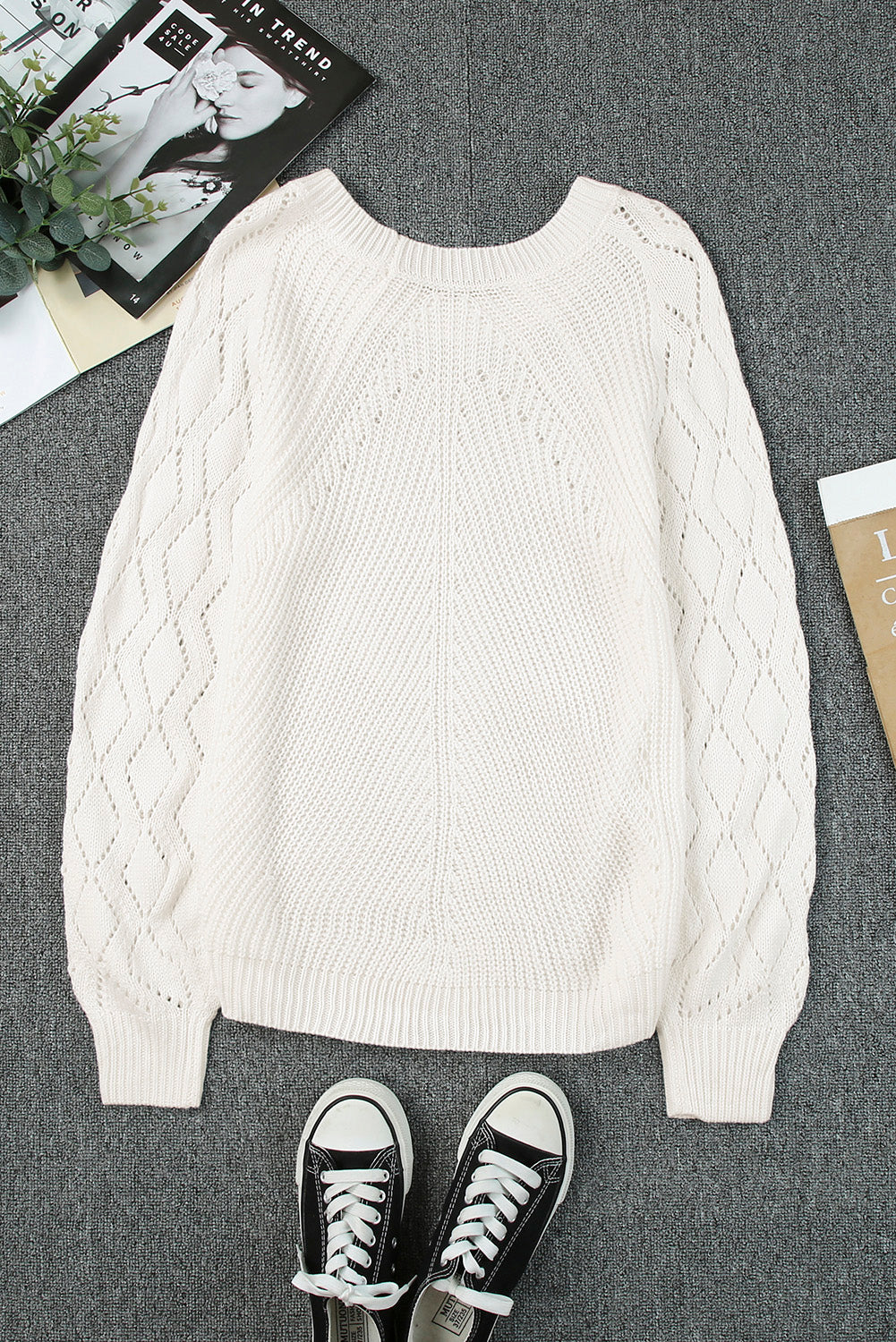 Polished Puffy White Hollow-out Sleeve Knit Knit Top
