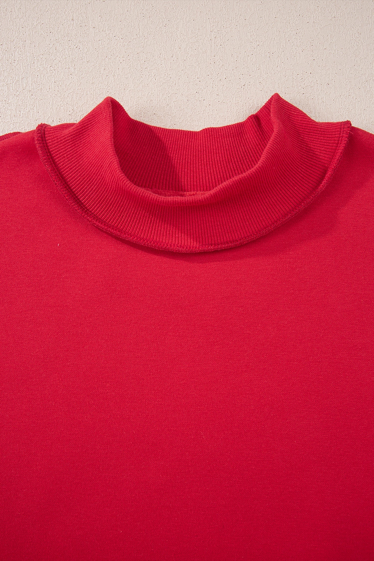 Oversize Sweatshirt Reversible Mock-Neck in Red