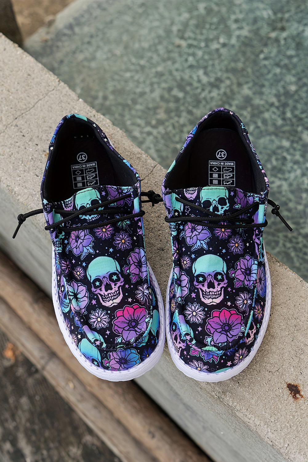 Skull Print Sugar Print Lace-up Detail Halloween Flat Shoes