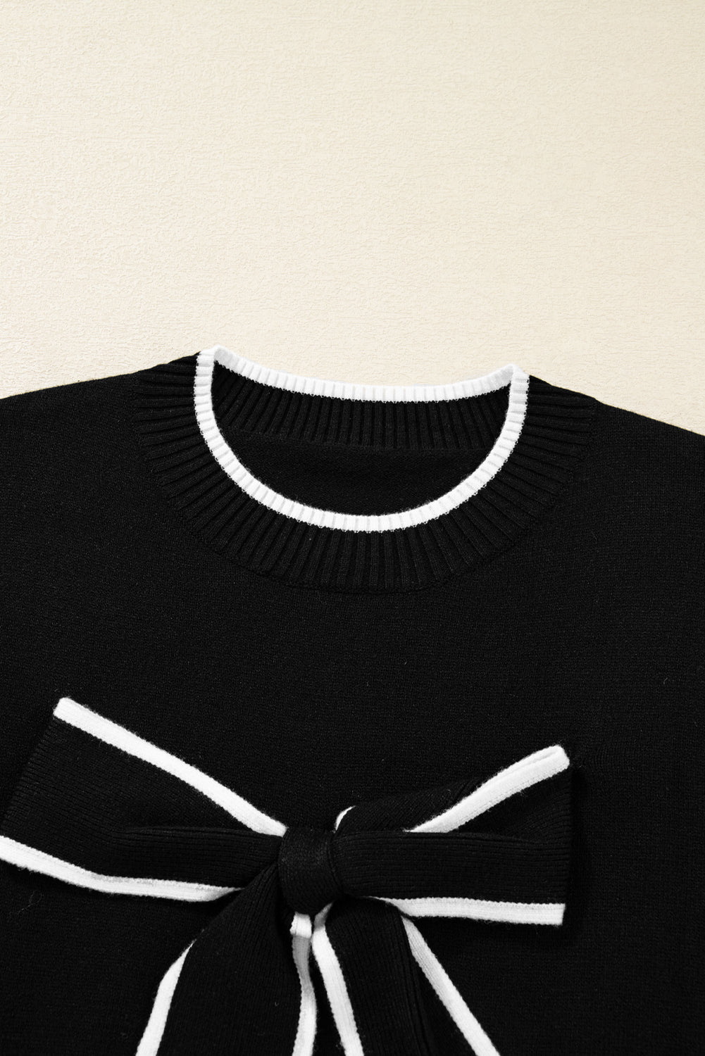 Trim Big Contrast Big Bow Accent Holiday Cropped Knit Top