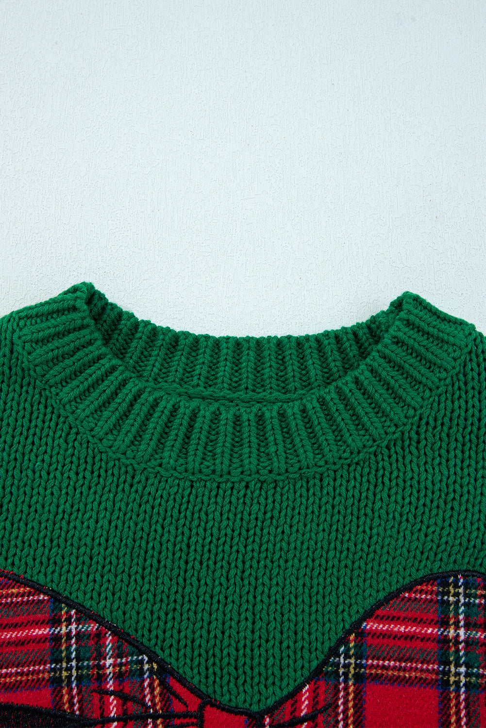 Graphic Plaid Bow Christmas Knit Top