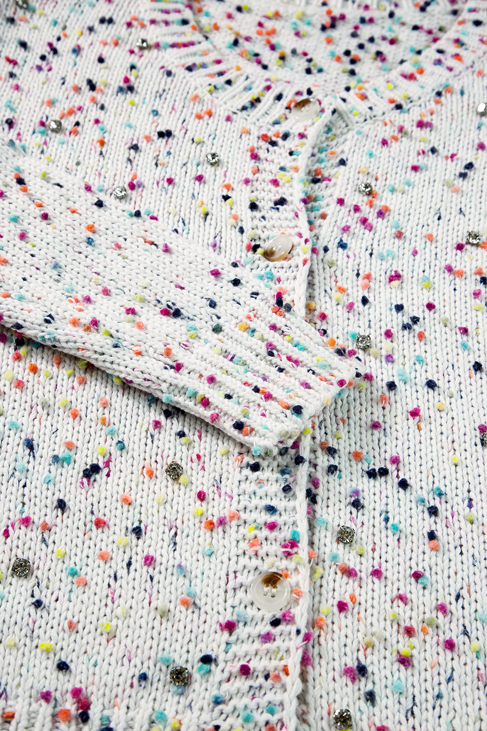 Cardigan pull confettis multicolore décor strass