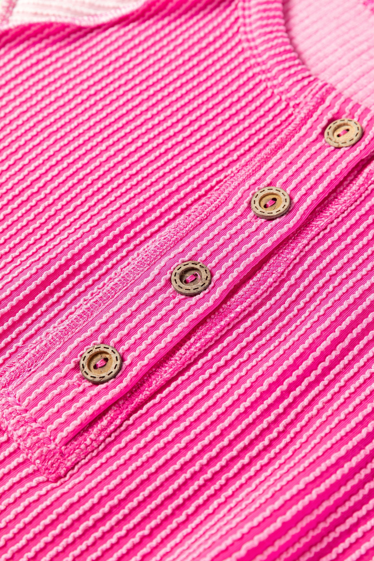 Colorblock Patchwork Henley Short-Sleeved T Shirt in Pink