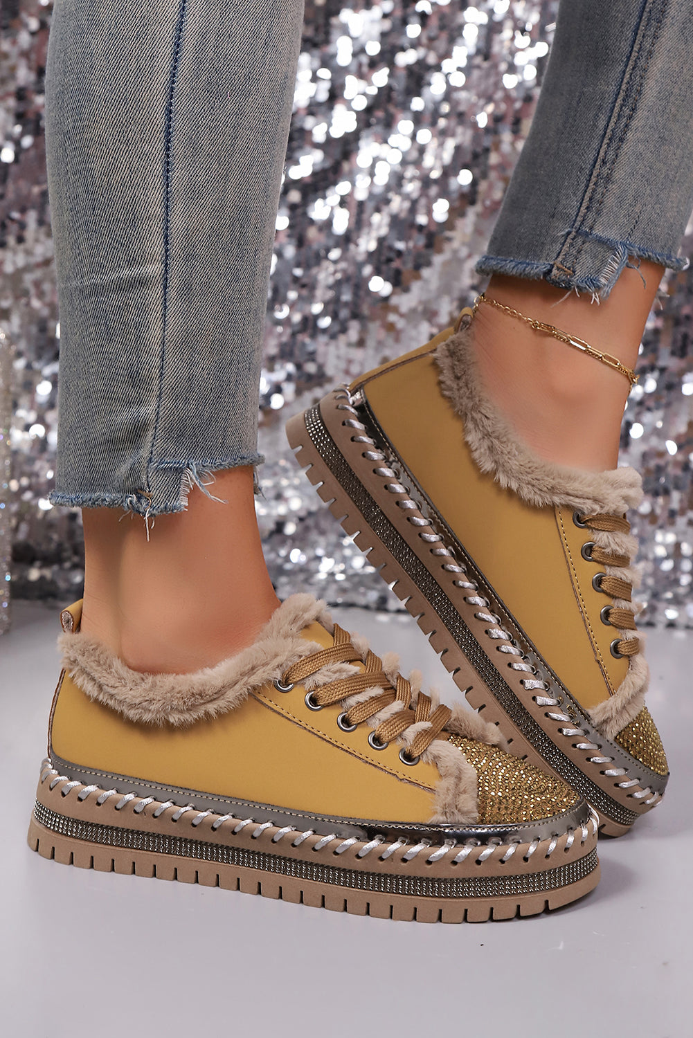 Embellished Faux Rhinestone Faux Fur Lining Lace-Up Flat Shoes