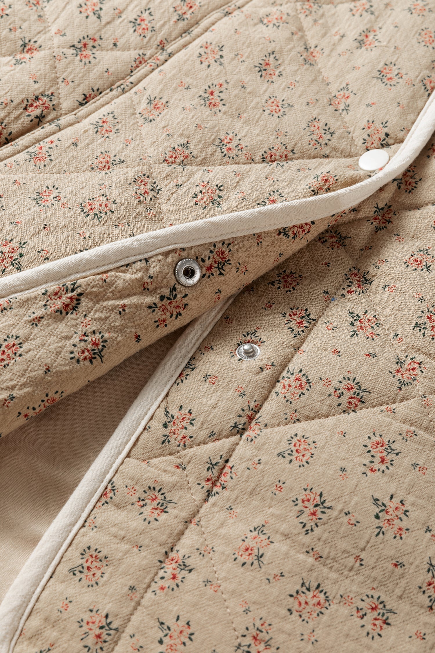 Concealed Floral-Print Quilted Button Vest in Khaki