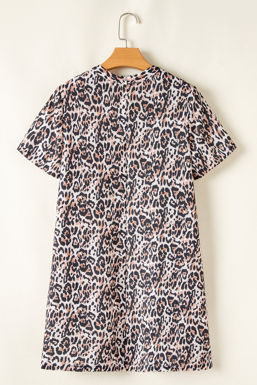 Leopard Print Crew Neck Shift Short T Shirt Dress