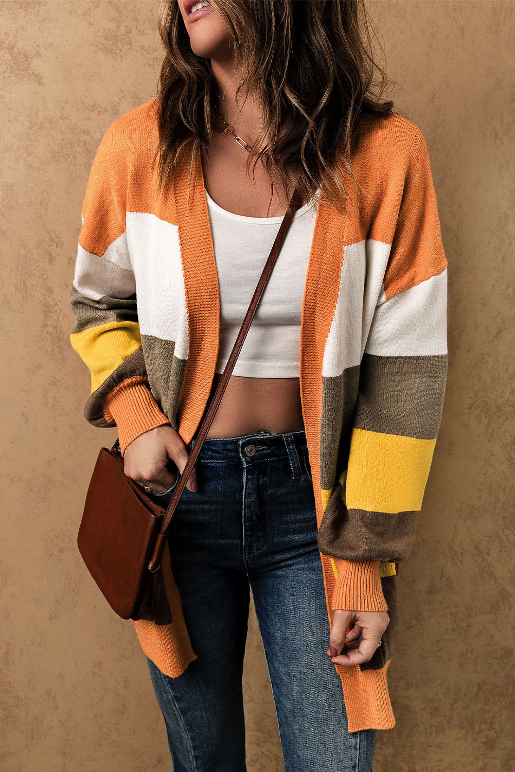 Cardigan color block ouvert avec poches sur le devant