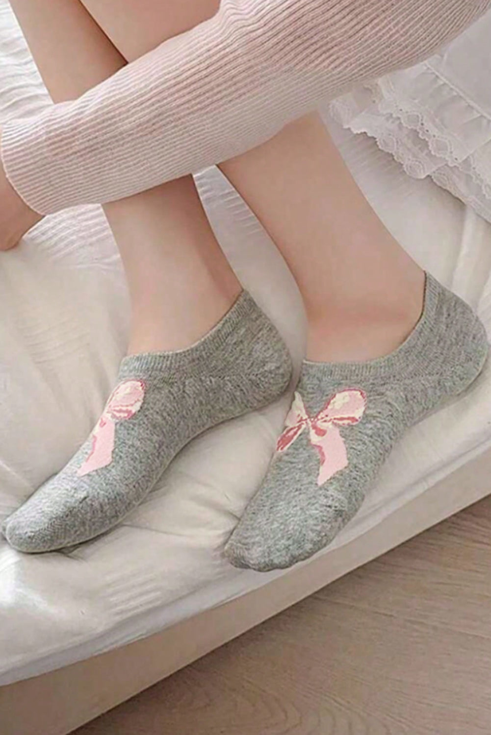 Soft Bow Knot No Show Socks
