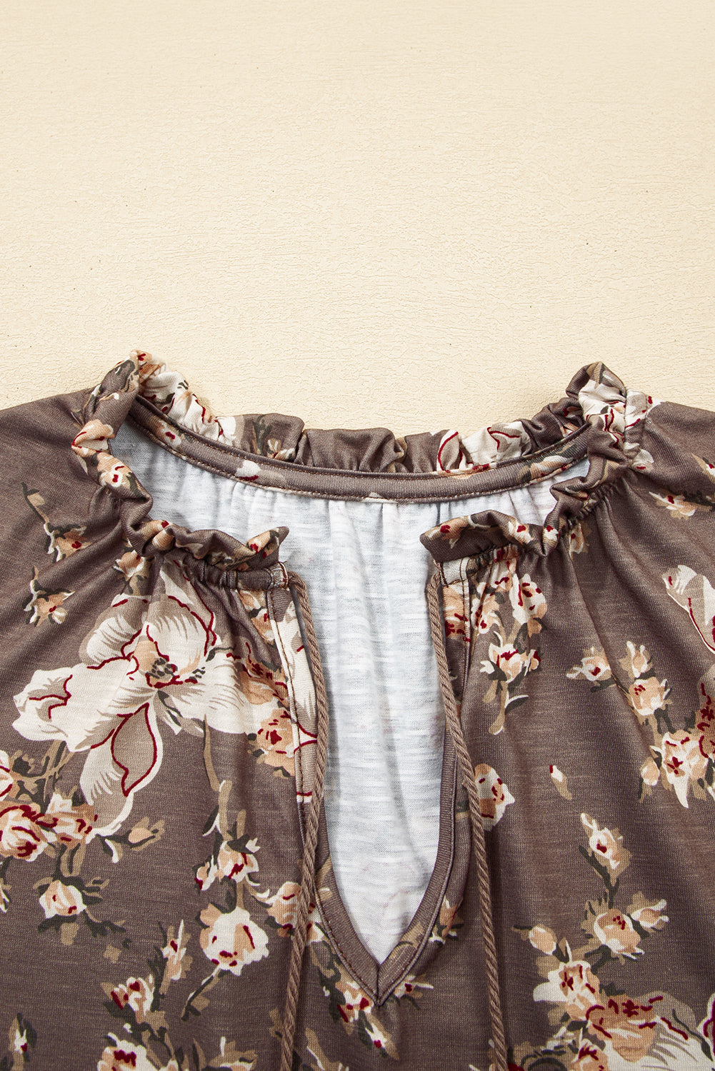 Retro Floral Print Tassel Tie Split Neck Short Sleeve Blouse