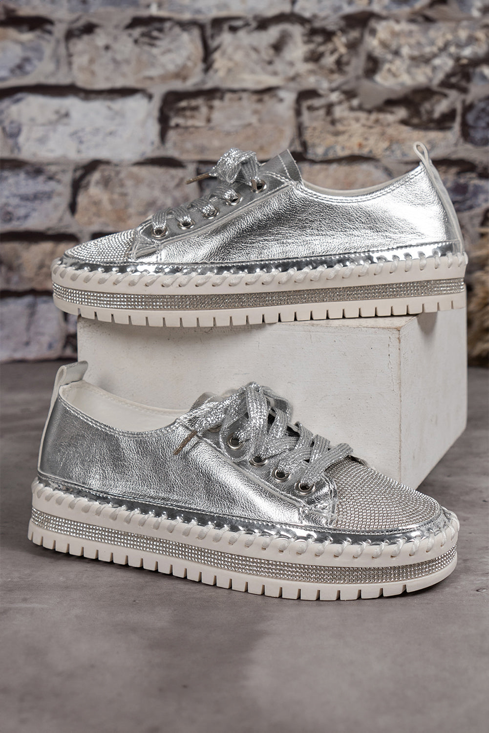 Rhinestone Metallic Sheen Lace-up Flat Shoes