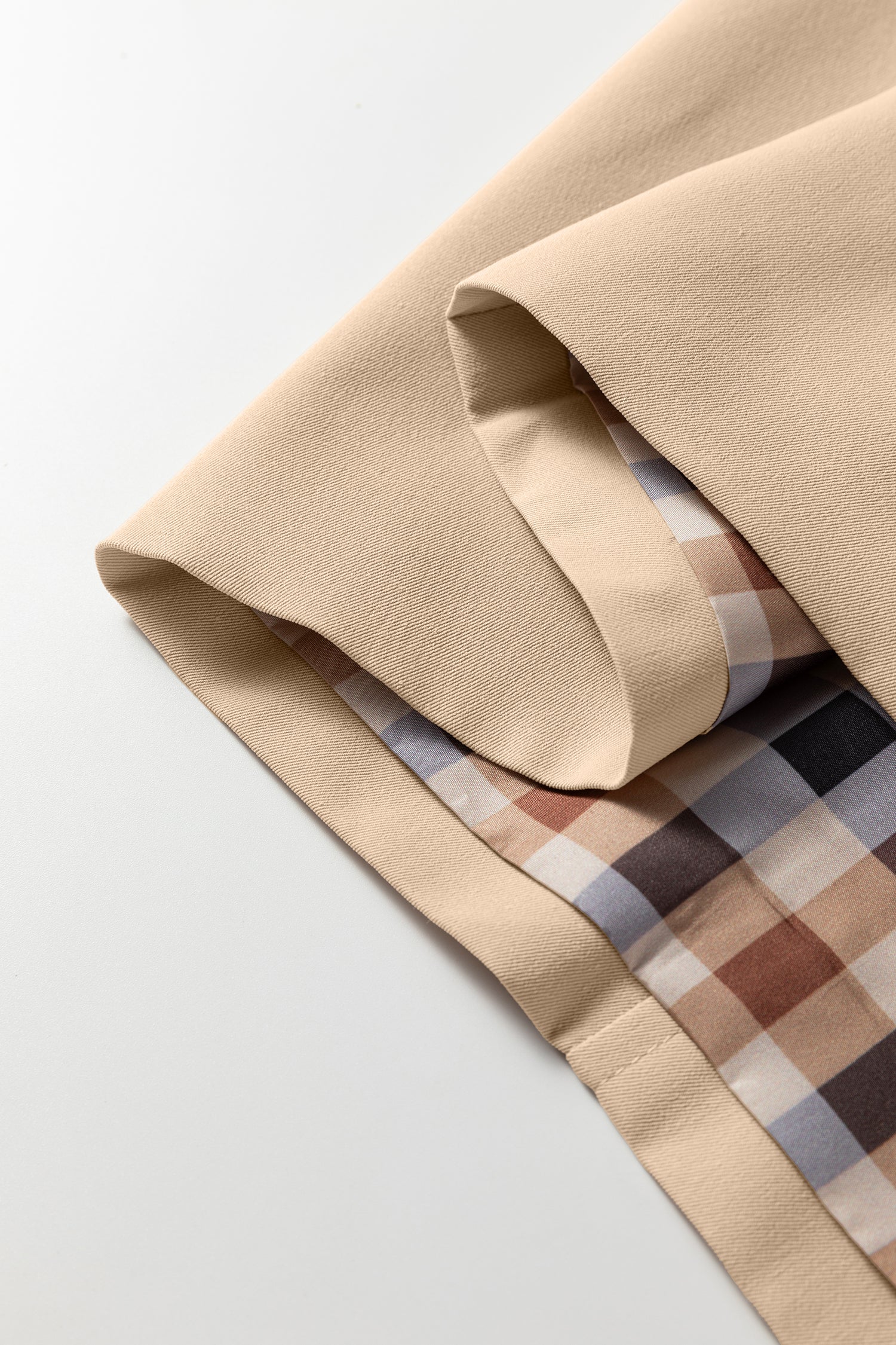 Patchwork Plaid Liner Single Breasted Trench Coat in Parchment
