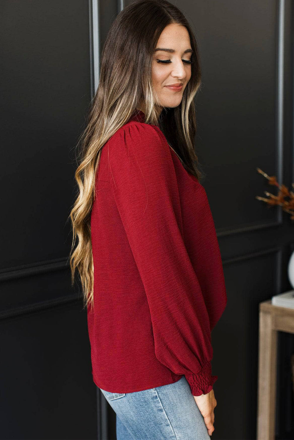 Neck Shirred Notched Shirred Cuff Long-Sleeved Blouse