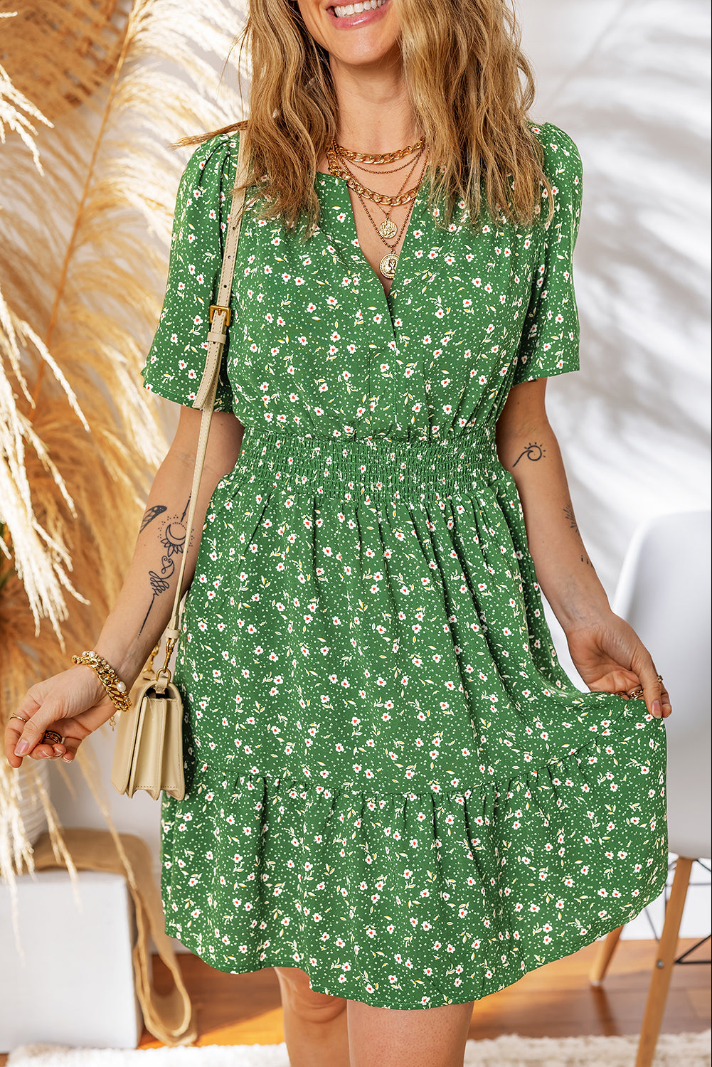 Floral-Print High Wrap V-Neck Waistband Mini Dress in Green