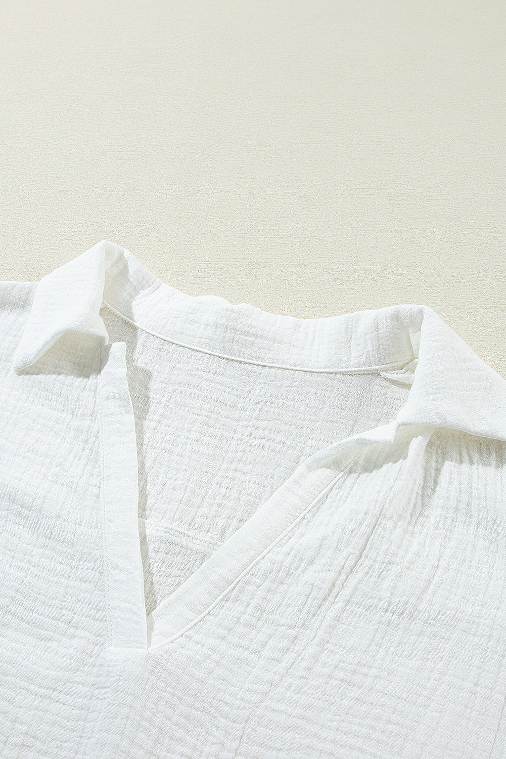 Blouse for Women Collared V Neck Crinkled Lace-Trimmed