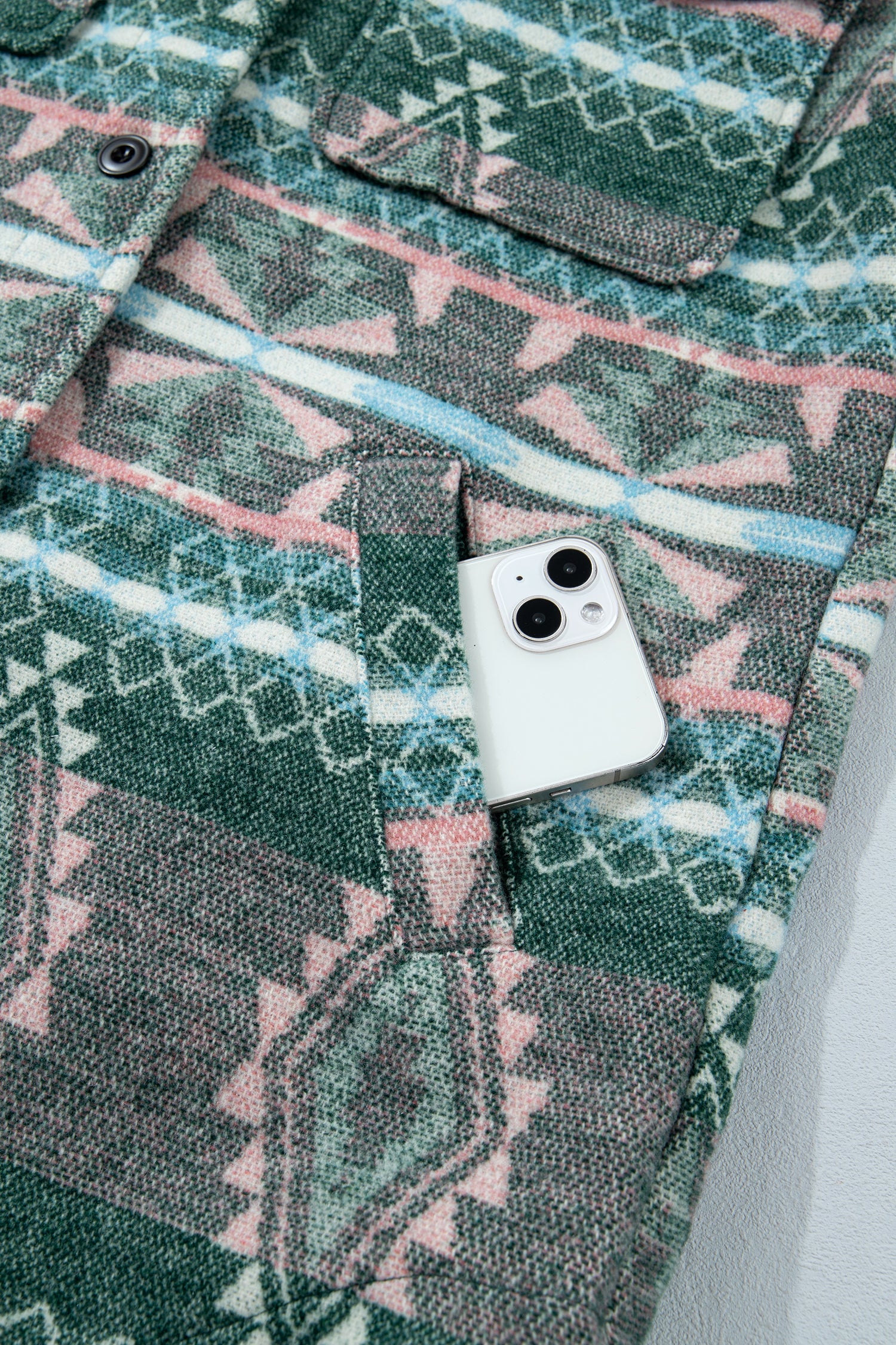 Geometric Print Button Front Long-Sleeved Shacket in Green