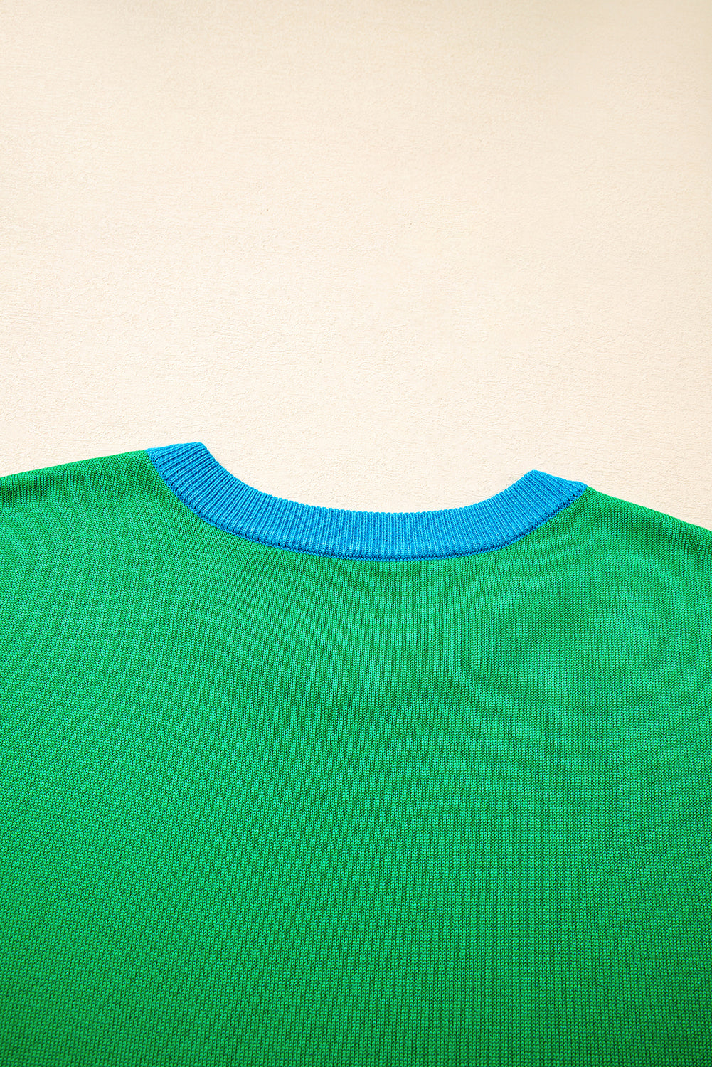Contrast Short-Sleeved Trim Round-Neck Loose Knit Knit Top