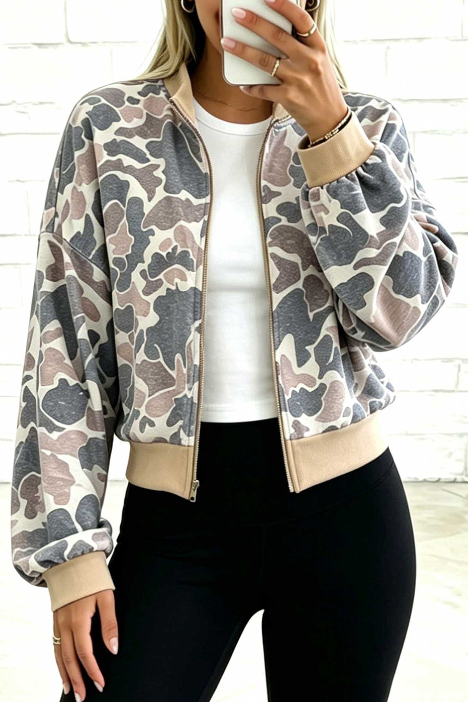 Camouflage Trim Print Colorblock Zip Bomber Sweatshirt in Multicolour