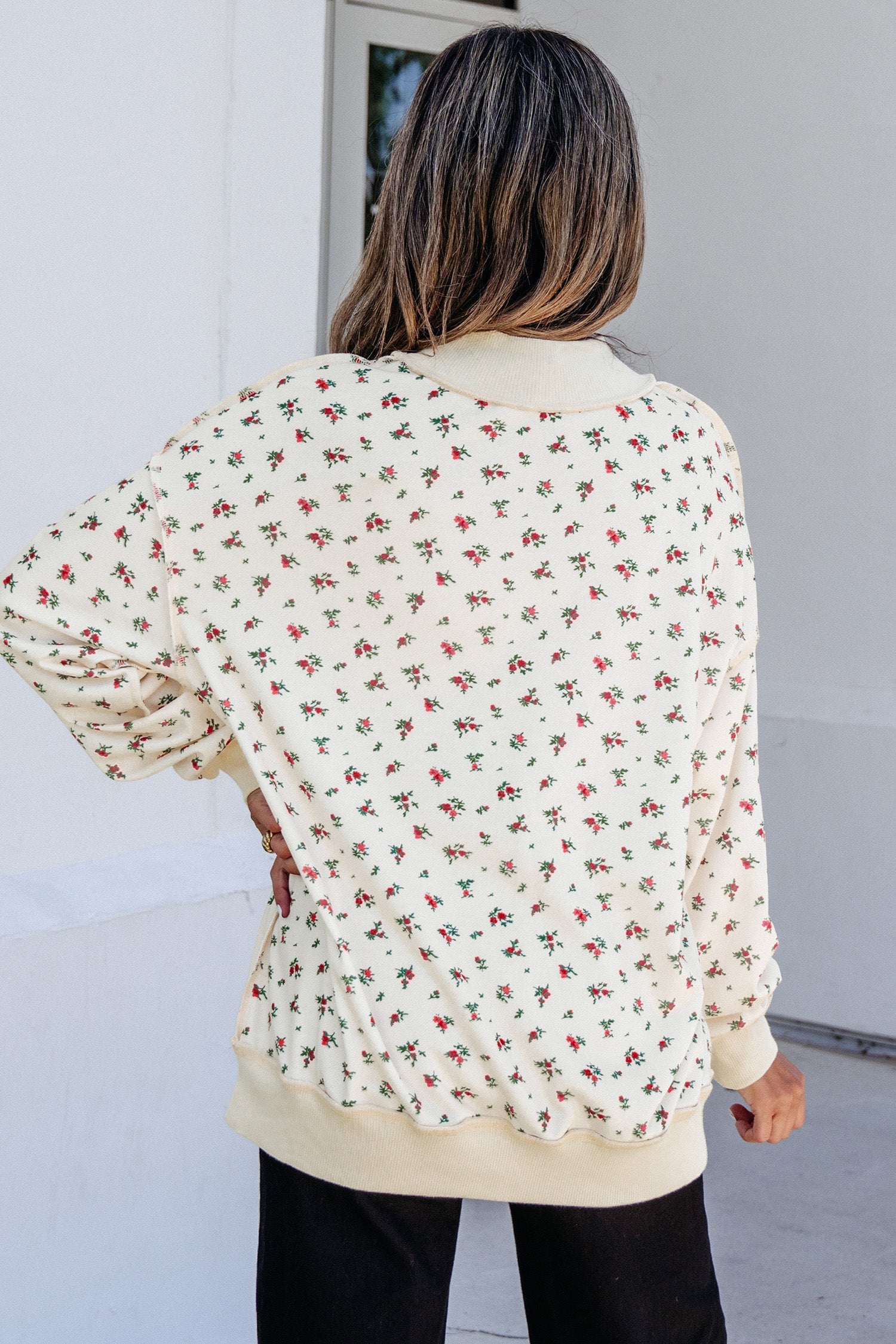 Rib-Knit Floral-Print High Neck Baggy Pullover Sweatshirt in Beige
