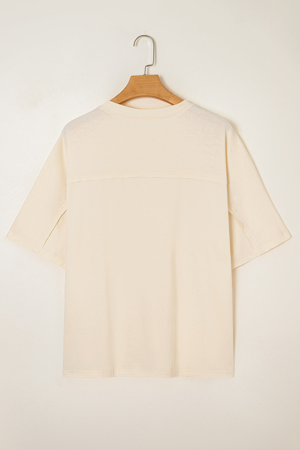 Exposed Flower Patched Stitching Trim Crew-Neck Loose Tee Style