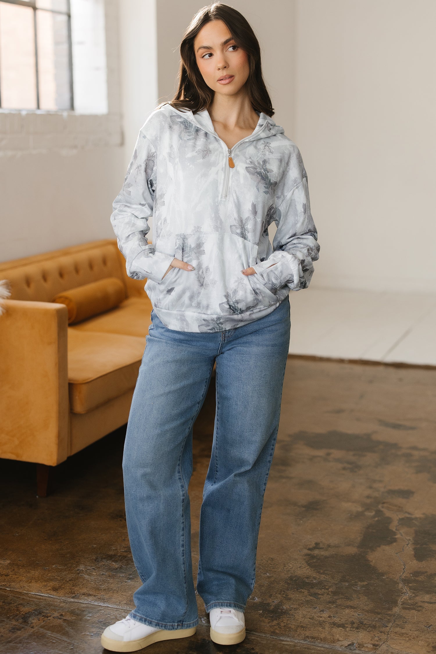 Print Camo Leaf Kangaroo Pocket Quarter Zip Hoodie
