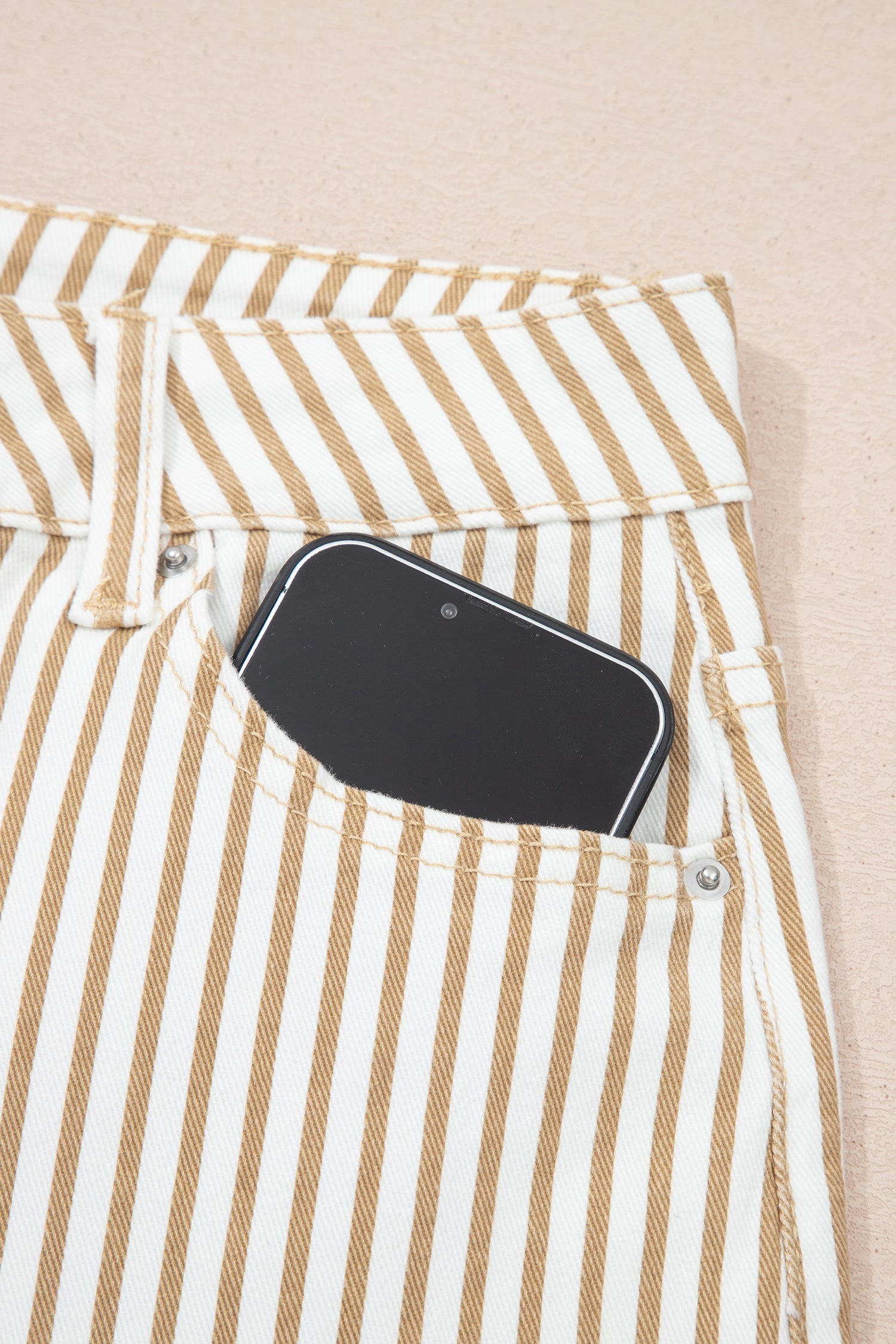 Barrel Stripe Everyday Jeans in Khaki