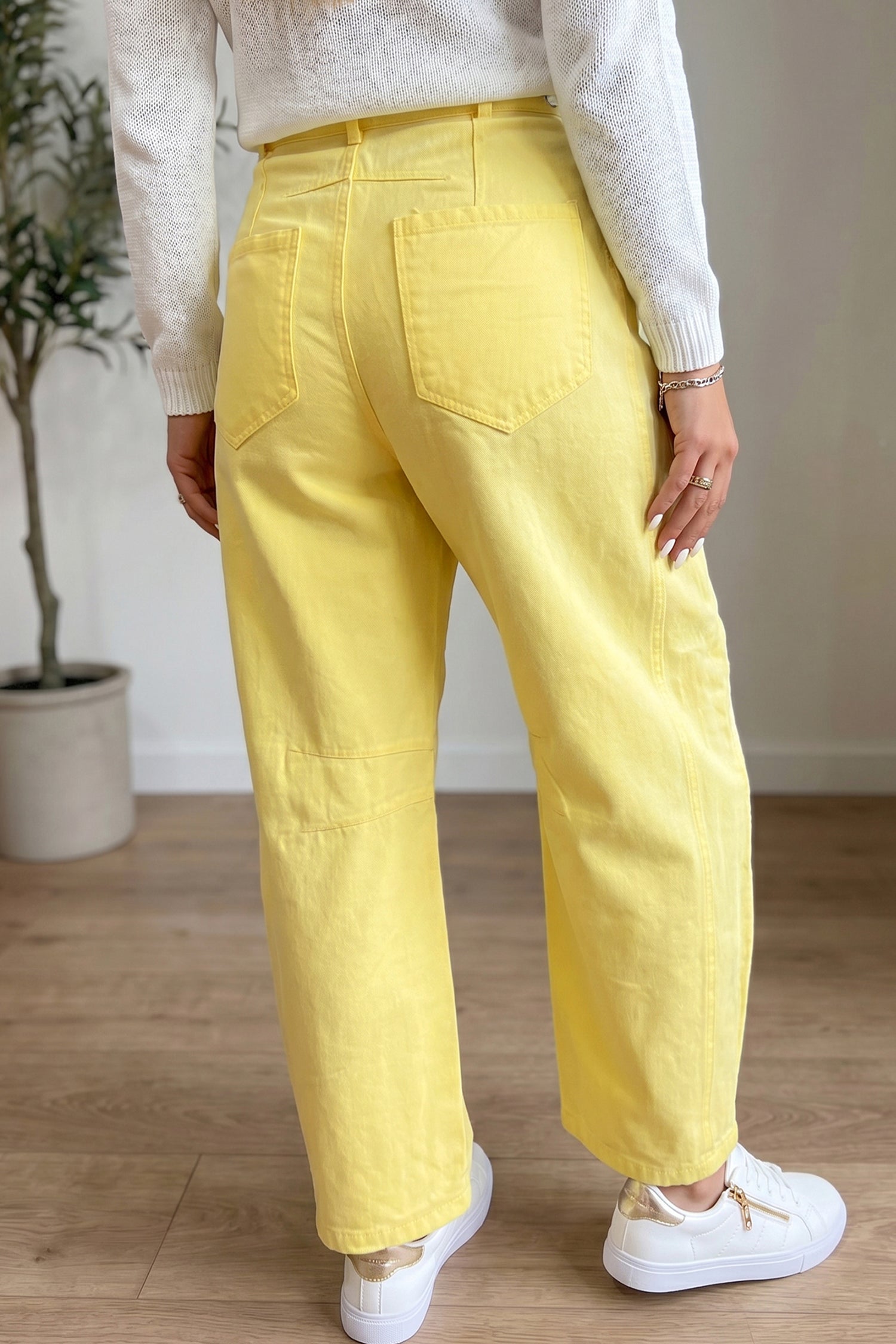 Solid Knot Grommet Detail Waist Barrel Jeans in Yellow