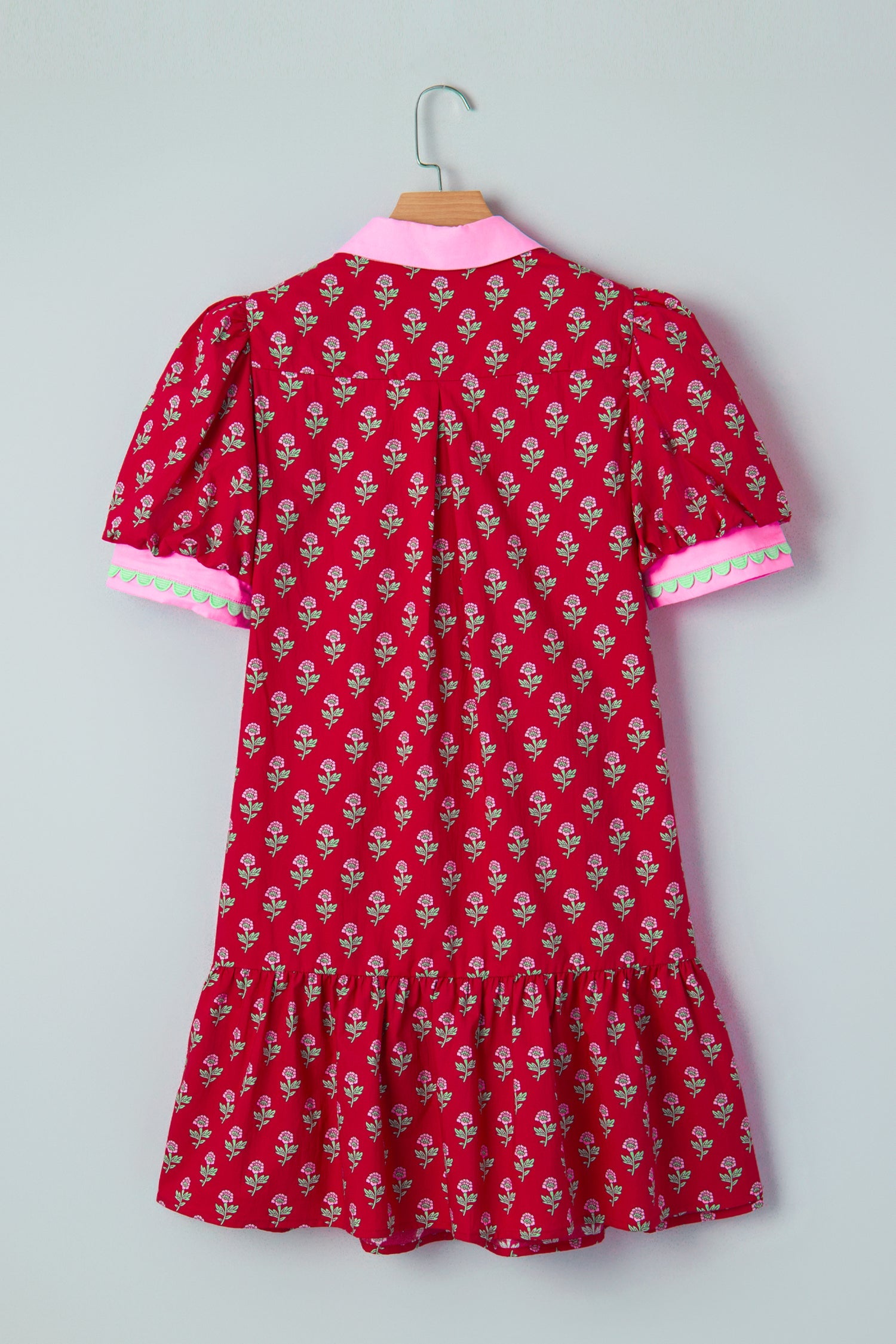 Floral-Print Contrasted V-Neck Mini Dress in Red