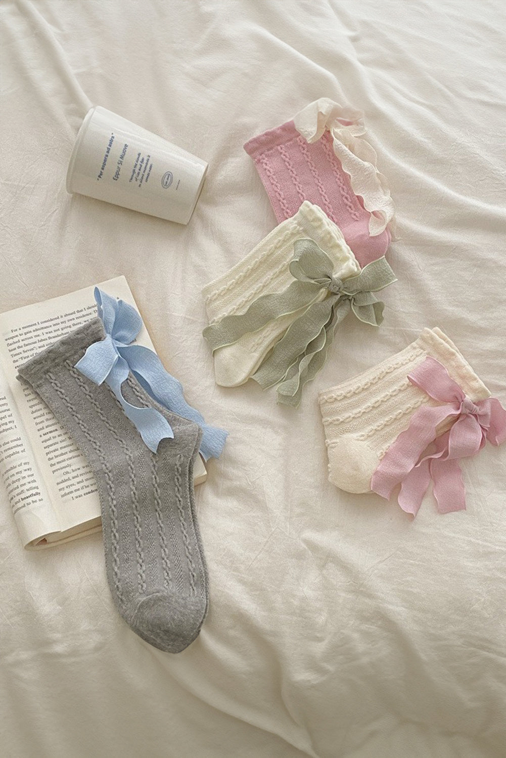 5 Pairs Contrast Ribbon Bow Decor Textured Knit Socks