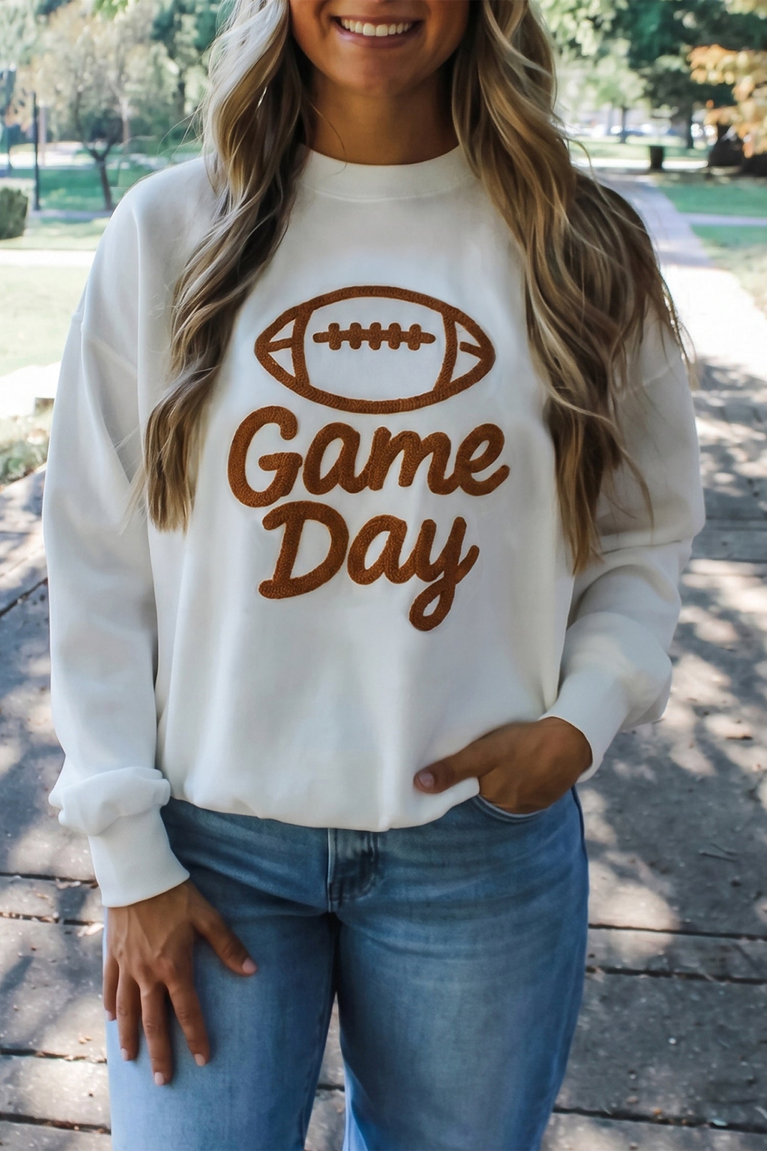 Embroidered Day Slogan Game Rugby Pattern Crewneck Sweatshirt in White