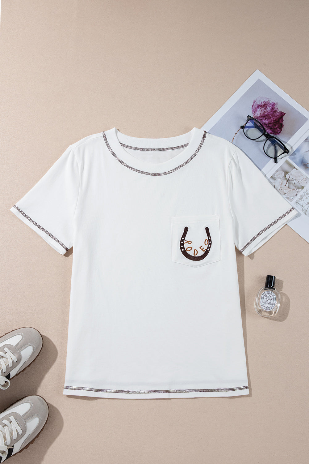 White RODEO Horseshoe Embroidered Patch Pocket T Shirth