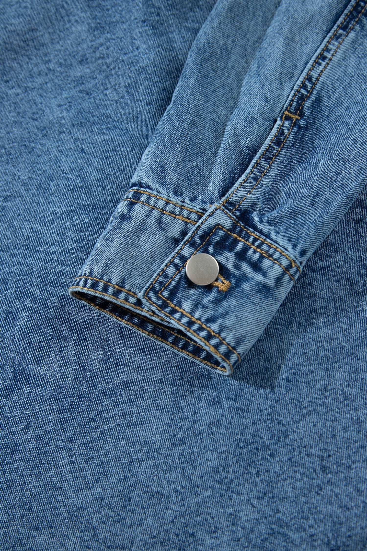 Rivet Sail Blue Embellished Western Style Timeless Fit Denim Jacket