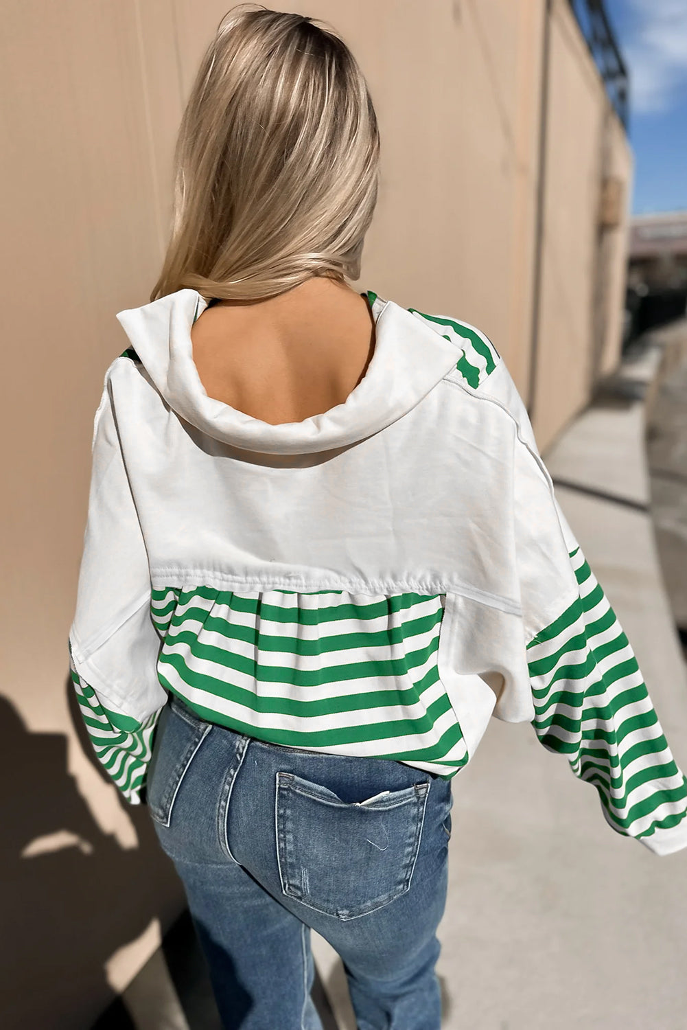 Collared V-Neck Colorblock V-Neck Cropped Knit Pullover
