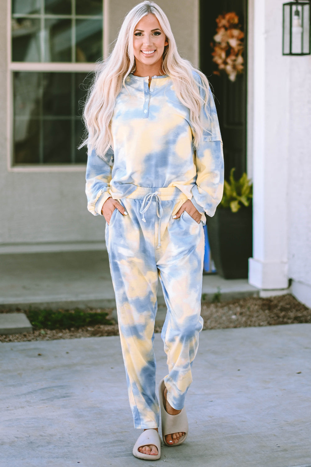 Women's Outfit Featuring Pants Top Drawcord