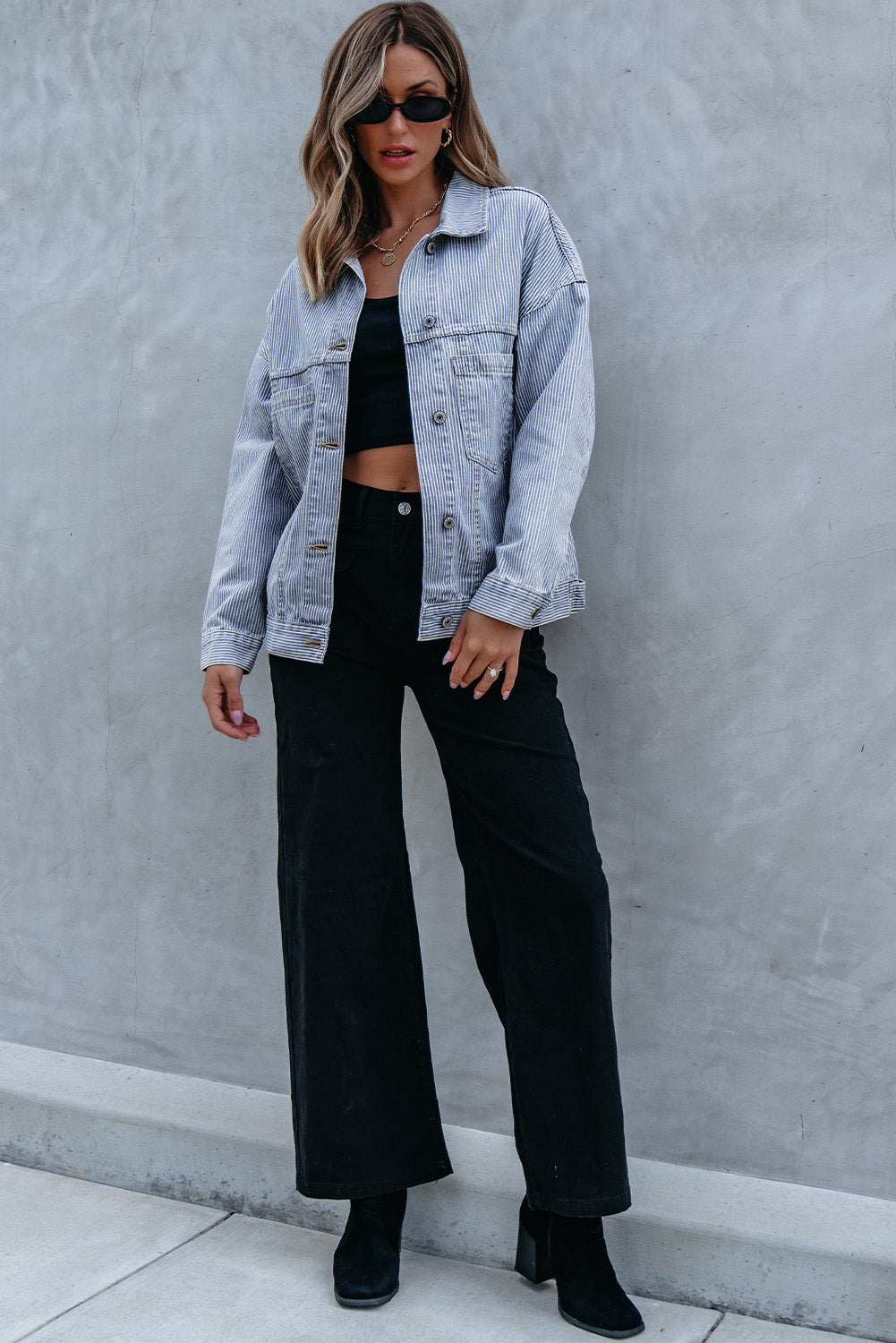 Denim Jacket: Washed Oversize Pocket-Detail