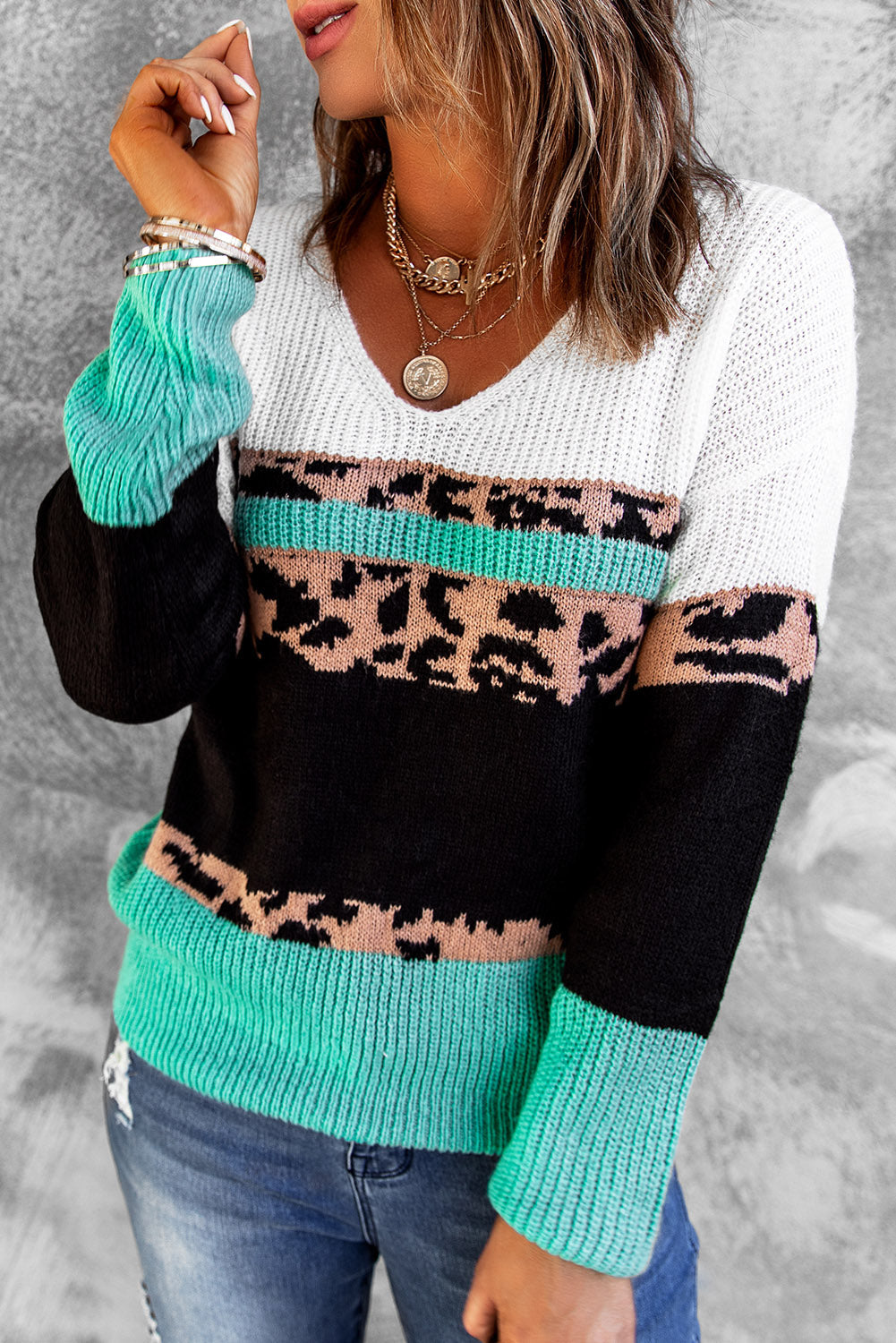Women's V Neck Leopard-Print Color-Block Sweater